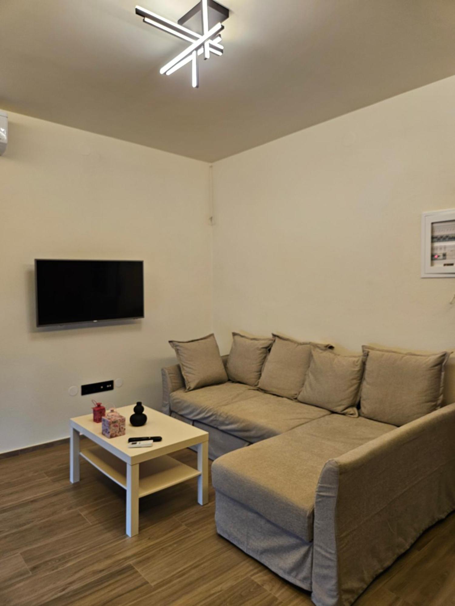 Jk Luxury Apartments Nea Chili Екстер'єр фото